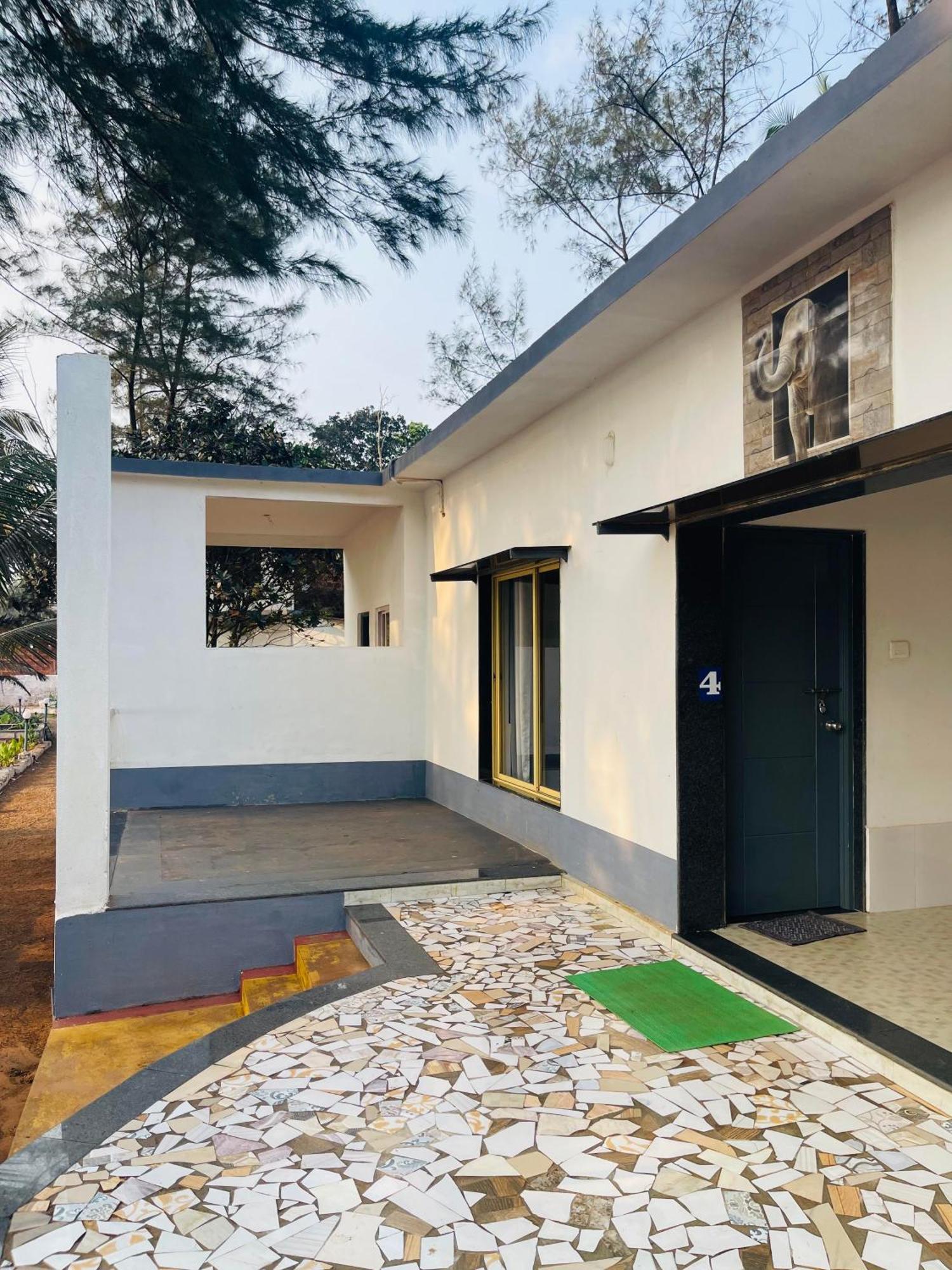 The Meraki Beach Resort Gokarna  Bagian luar foto